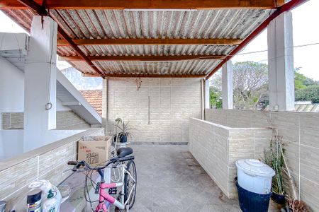 Casa para alugar com 69m², 2 quartos e sem vaga Casa para alugar com 69m², 2 quartos e sem vagaTerraço