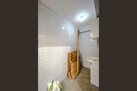 Casa para alugar com 69m², 2 quartos e sem vaga Casa para alugar com 69m², 2 quartos e sem vagaÁrea de Serviço