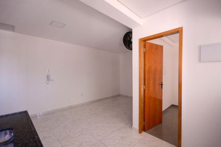Sala/Cozinha de casa para alugar com 1 quarto, 40m² em Sacoma, São Paulo