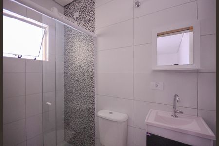 Banheiro de casa para alugar com 1 quarto, 40m² em Sacoma, São Paulo