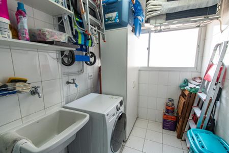 Apartamento à venda com 94m², 2 quartos e 2 vagasÁrea de serviço