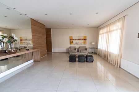 Apartamento à venda com 94m², 2 quartos e 2 vagasHall de entrada