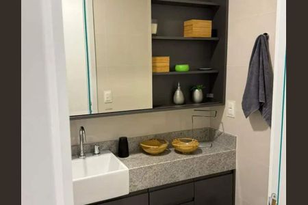 Apartamento à venda com 76m², 2 quartos e 1 vaga