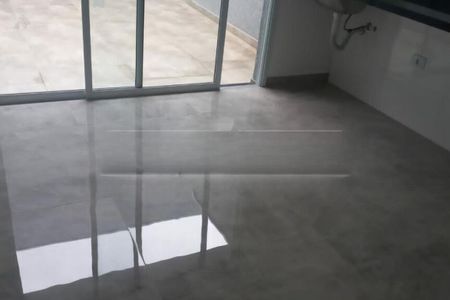 Casa à venda com 3 quartos, 110m² em Cupecê, São Paulo