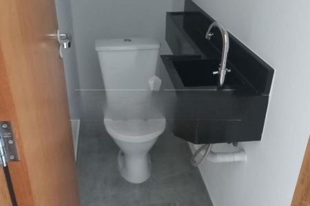 Casa à venda com 3 quartos, 110m² em Cupecê, São Paulo