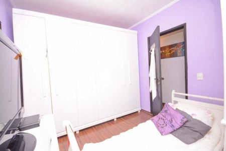 Casa à venda com 3 quartos, 240m² em Jardim Textil, São Paulo