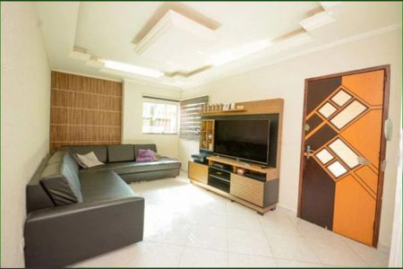 Casa à venda com 3 quartos, 240m² em Jardim Textil, São Paulo