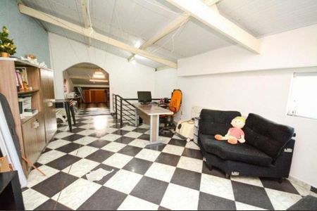 Casa à venda com 3 quartos, 240m² em Jardim Textil, São Paulo