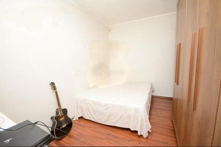 Casa à venda com 3 quartos, 240m² em Jardim Textil, São Paulo