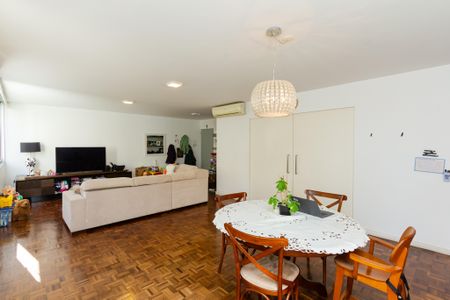 Apartamento à venda com 158m², 3 quartos e 1 vagaSala