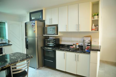 Casa à venda com 140m², 3 quartos e 2 vagasCozinha