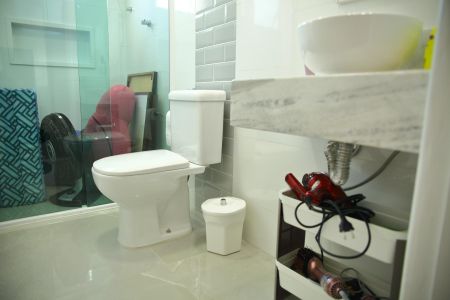 Casa à venda com 140m², 3 quartos e 2 vagasBanheiro Social