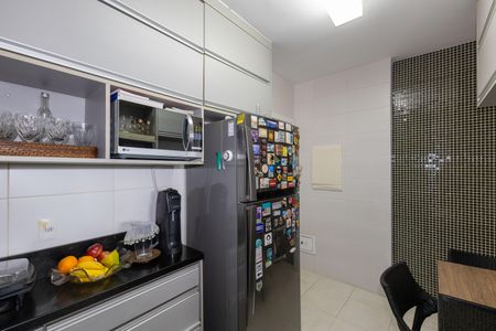 Apartamento para alugar com 148m², 3 quartos e 2 vagas Apartamento para alugar com 148m², 3 quartos e 2 vagasCozinha