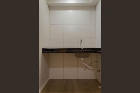 Apartamento para alugar com 35m², 2 quartos e sem vaga Apartamento para alugar com 35m², 2 quartos e sem vagaÁrea de Serviço