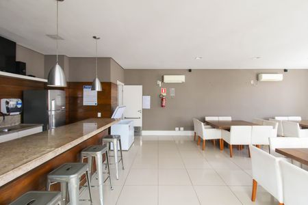 Apartamento para alugar com 78m², 3 quartos e 1 vagaÁrea comum - Salão de festas