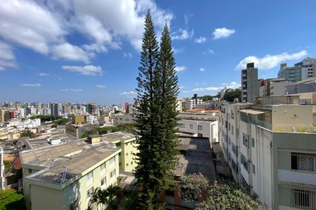 Apartamento à venda com 150m², 4 quartos e 4 vagas Apartamento à venda com 150m², 4 quartos e 4 vagasVista da Semi Suíte 2