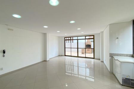 Apartamento à venda com 150m², 4 quartos e 4 vagas Apartamento à venda com 150m², 4 quartos e 4 vagasÁrea comum - Salão de festas