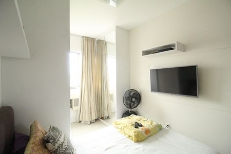 Apartamento à venda com 75m², 2 quartos e 1 vagaSuíte