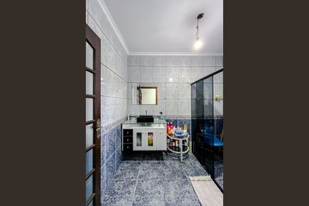 Casa à venda com 210m², 5 quartos e 5 vagasBanheiro da Suíte 1