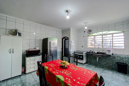 Casa à venda com 210m², 5 quartos e 5 vagasCozinha