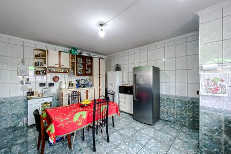 Casa à venda com 210m², 5 quartos e 5 vagasCozinha