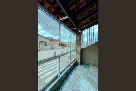 Varanda da Sala de casa à venda com 5 quartos, 210m² em Vila Invernada, São Paulo