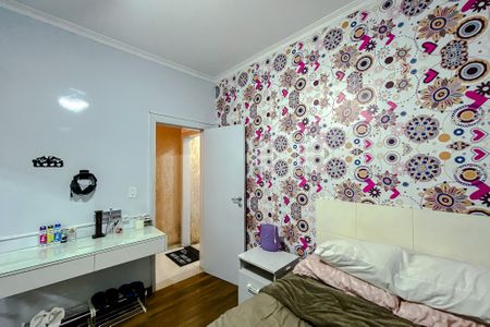 Casa à venda com 210m², 5 quartos e 5 vagasSuíte (Casa 2)