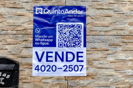 Casa à venda com 210m², 5 quartos e 5 vagasPlaquinha