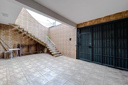 Casa à venda com 210m², 5 quartos e 5 vagasGaragem/Área externa