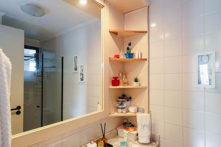 Apartamento para alugar com 63m², 2 quartos e 2 vagasBanheiro