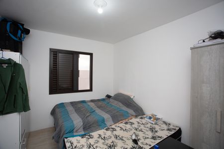 Apartamento à venda com 117m², 4 quartos e 1 vagaQuarto 2