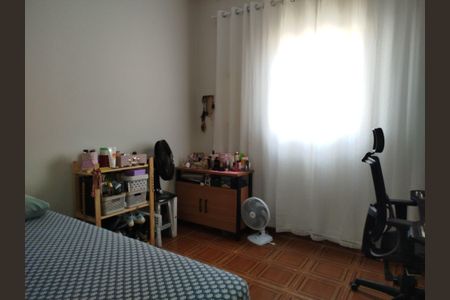 Casa à venda com 180m², 2 quartos e 1 vagaQuarto 2