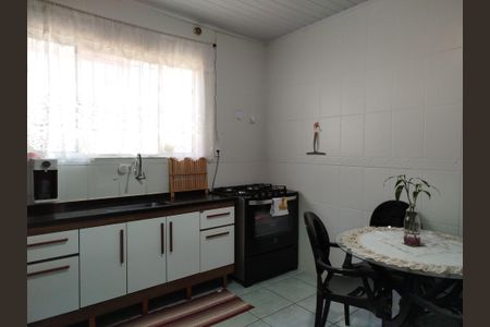 Casa à venda com 180m², 2 quartos e 1 vagaCozinha