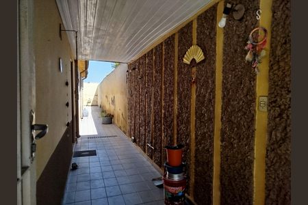 Casa à venda com 180m², 2 quartos e 1 vagaHall de entrada