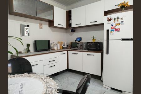 Casa à venda com 180m², 2 quartos e 1 vagaCozinha