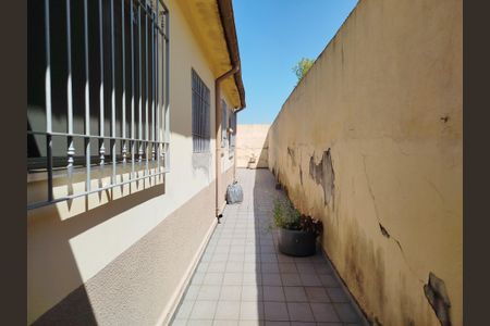 Casa à venda com 180m², 2 quartos e 1 vagaQuintal