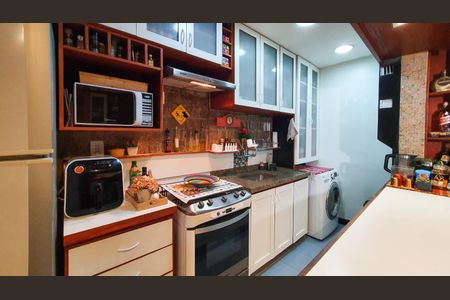 Cozinha e Área de Serviço de apartamento à venda com 1 quarto, 62m² em Barra da Tijuca, Rio de Janeiro