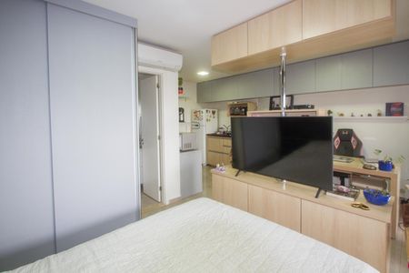 Studio à venda com 41m², 1 quarto e 1 vaga Studio à venda com 41m², 1 quarto e 1 vagaStudio
