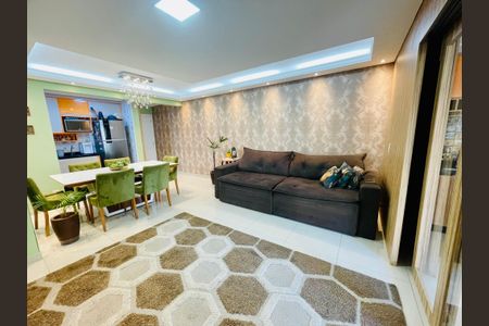 Apartamento à venda com 86m², 2 quartos e 2 vagasSala