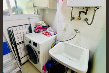 Apartamento à venda com 86m², 2 quartos e 2 vagasÁrea de Serviço