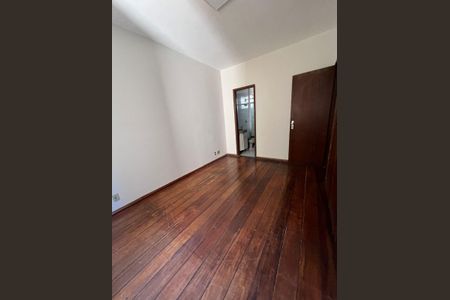 Apartamento à venda com 110m², 3 quartos e 2 vagas Apartamento à venda com 110m², 3 quartos e 2 vagasQuarto