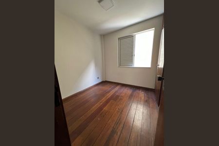 Apartamento à venda com 110m², 3 quartos e 2 vagas Apartamento à venda com 110m², 3 quartos e 2 vagasQuarto