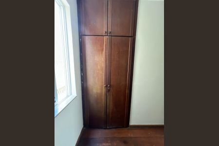 Apartamento à venda com 110m², 3 quartos e 2 vagas Apartamento à venda com 110m², 3 quartos e 2 vagasQuarto - Armários