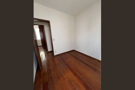 Apartamento à venda com 110m², 3 quartos e 2 vagas Apartamento à venda com 110m², 3 quartos e 2 vagasQuarto