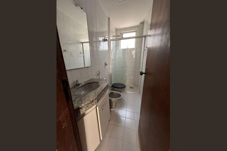 Apartamento à venda com 110m², 3 quartos e 2 vagas Apartamento à venda com 110m², 3 quartos e 2 vagasBanheiro