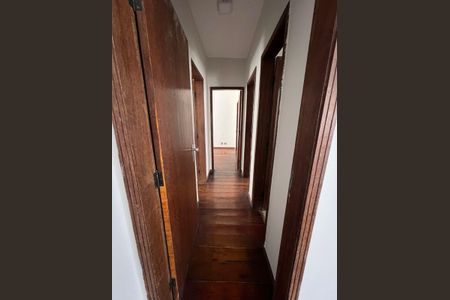 Apartamento à venda com 110m², 3 quartos e 2 vagas Apartamento à venda com 110m², 3 quartos e 2 vagasCorredor