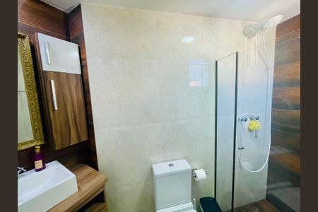 Apartamento à venda com 105m², 3 quartos e 1 vagaBanheiro da Suíte