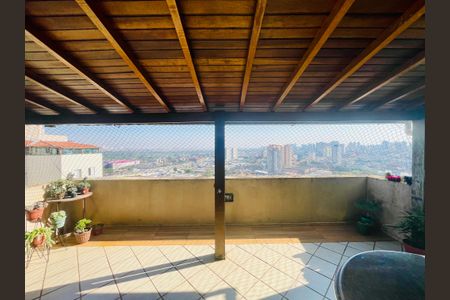 Apartamento à venda com 105m², 3 quartos e 1 vagaQuintal