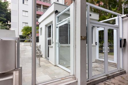 Apartamento à venda com 67m², 3 quartos e 2 vagasFachada