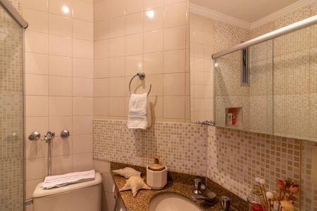 Apartamento à venda com 67m², 3 quartos e 2 vagasBanheiro